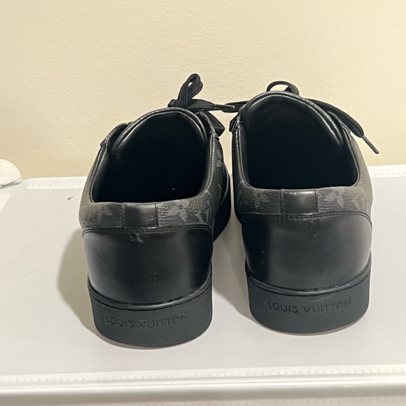 Louis Vuitton sneakers - Picture 5 of 8